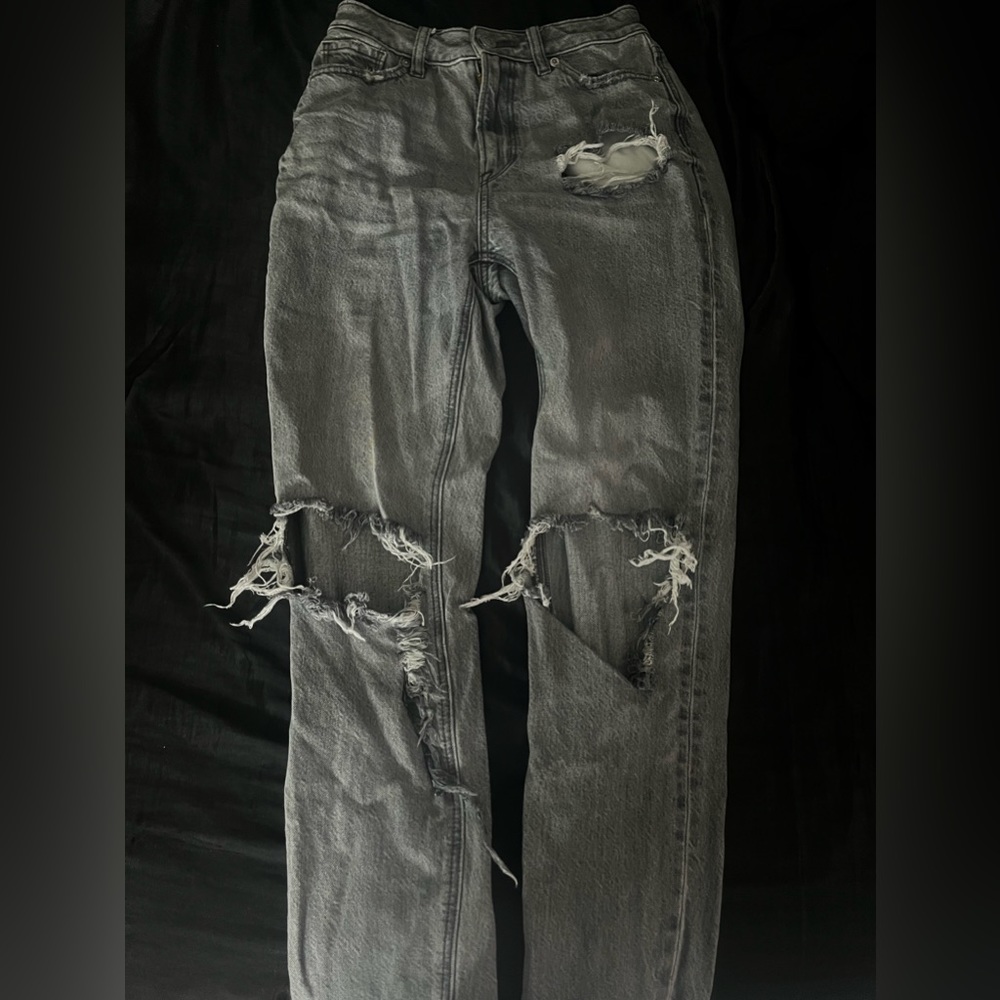 American Eagle mom jean